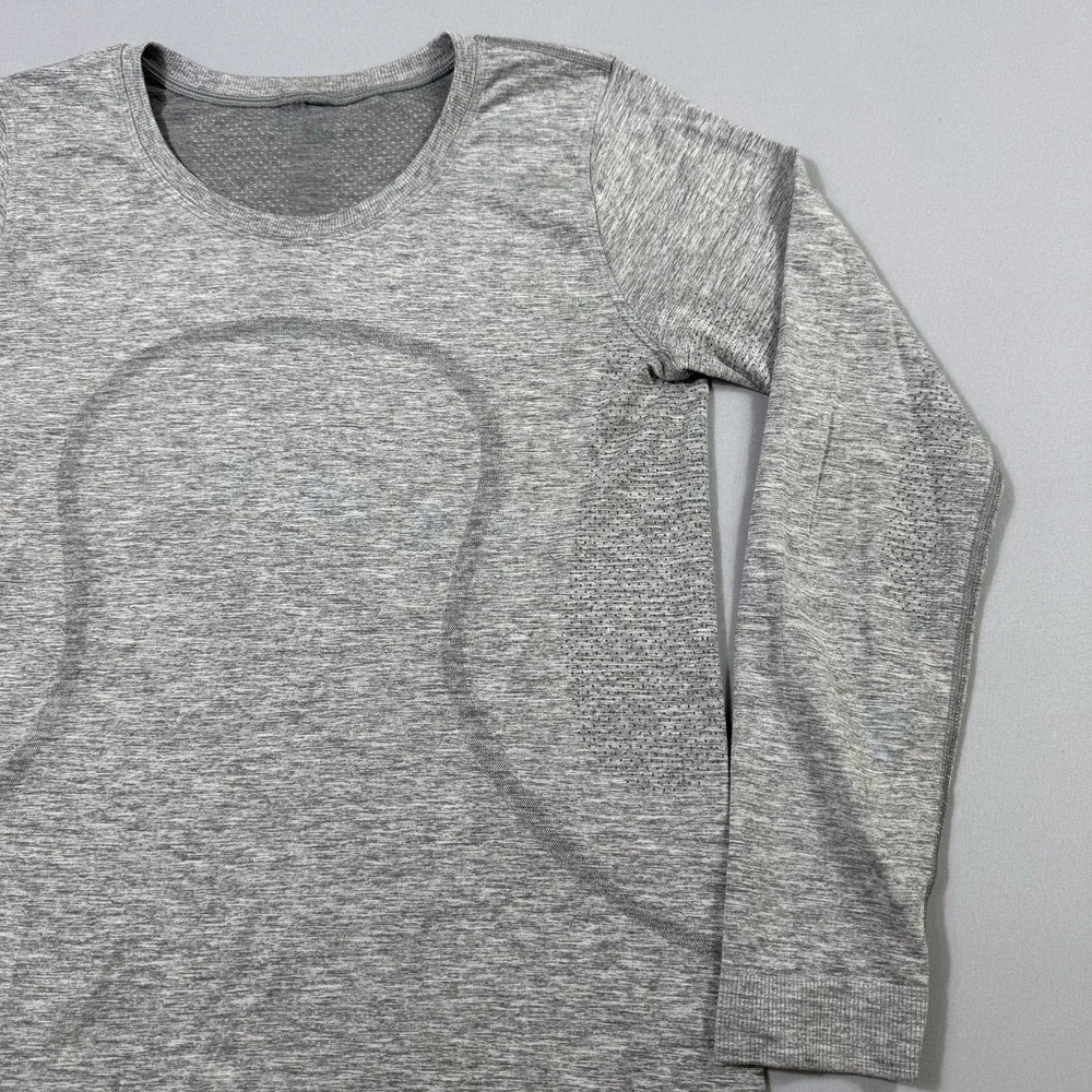 Lululemon Swiftly Tech Long‎ Sleeve Shirt Womens 8 Grey Heather Running Gym Yoga